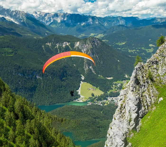 Gleitschirmflieger im Chiemgau