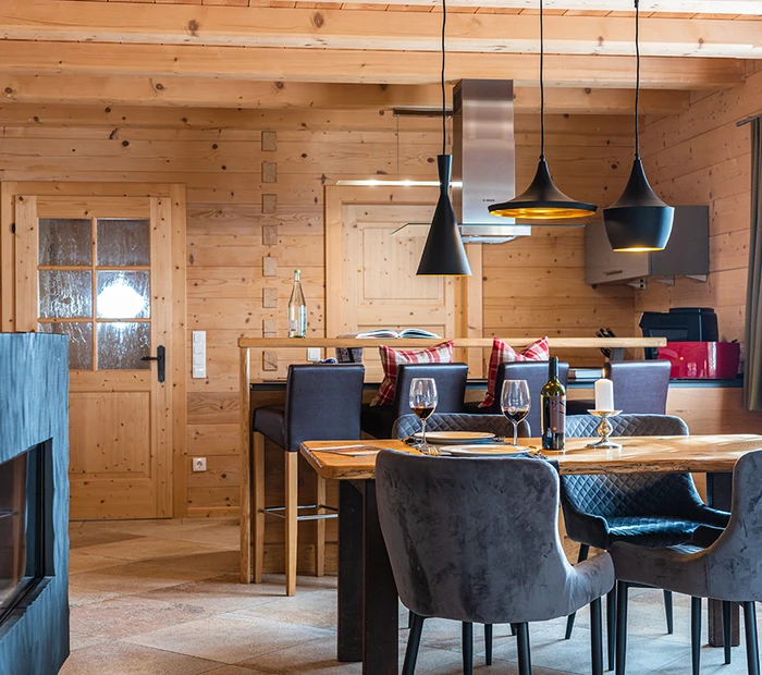 Ambiente Wohnbereich eines Alpenchalets