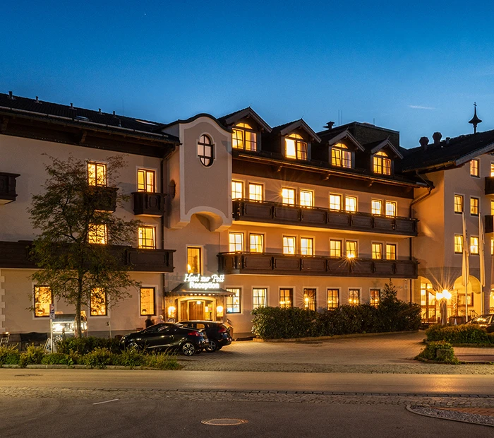 Nachtaufnahme Hotel Post in Rohrdorf