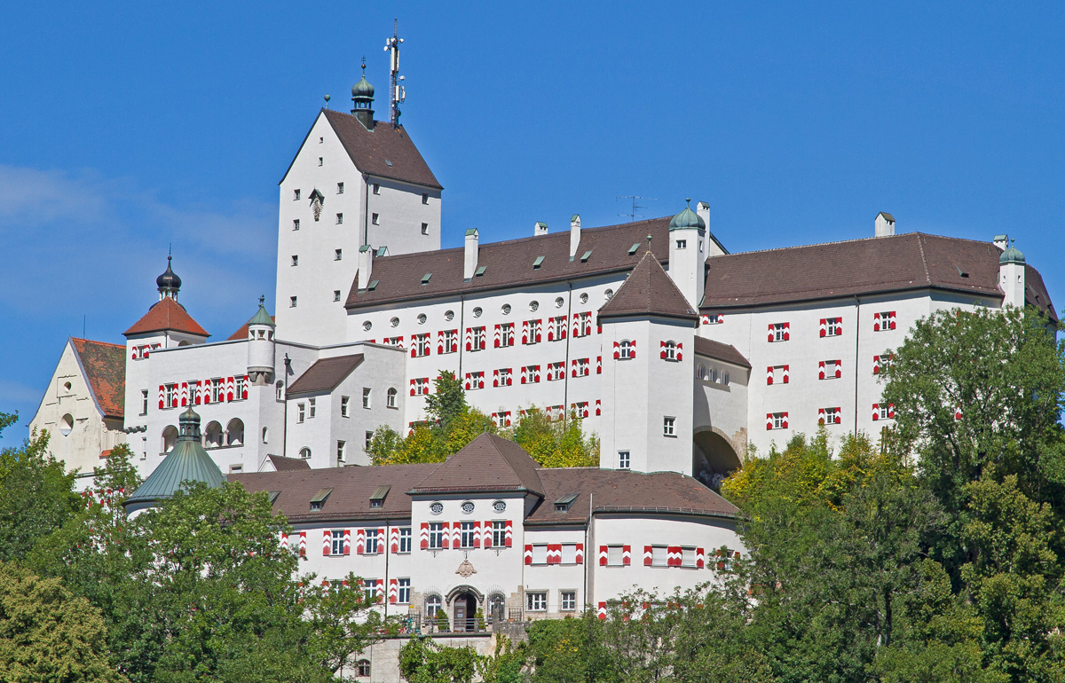  Schloss Hohenaschau mit Prientalmuseum Bannerbild
