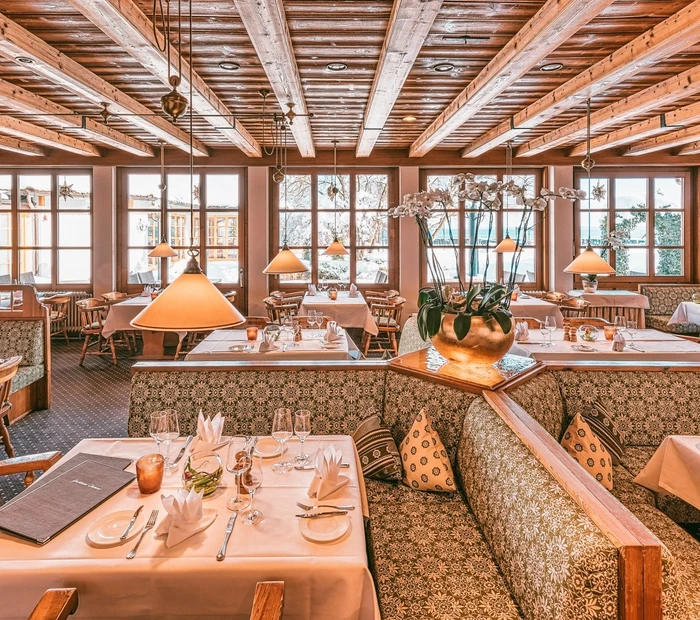 Gemütliches Restaurant Kitz und Gloria im Yachthotel Chiemsee