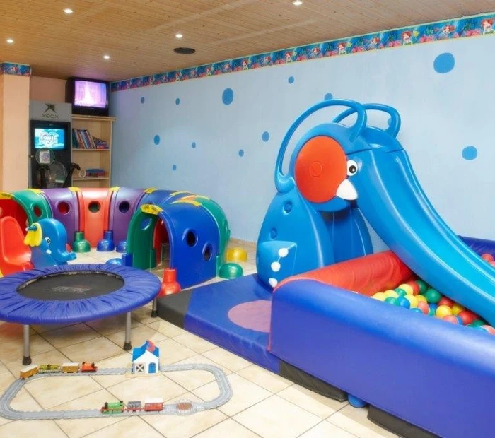 Spielzimmer für Kinder im Hotel