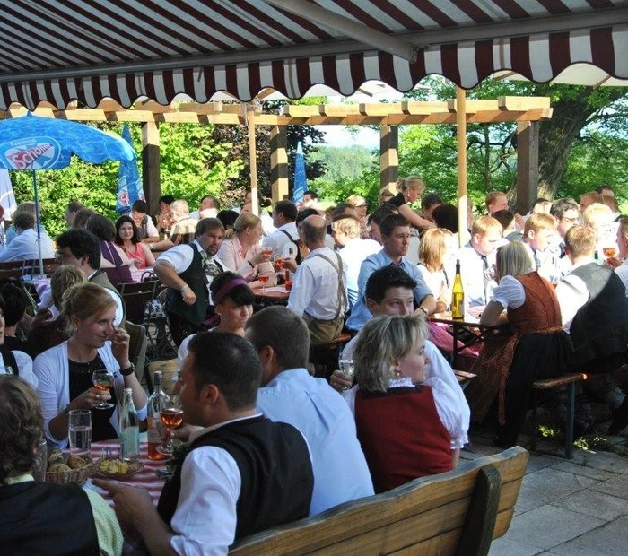 Gastgarten im Sommer