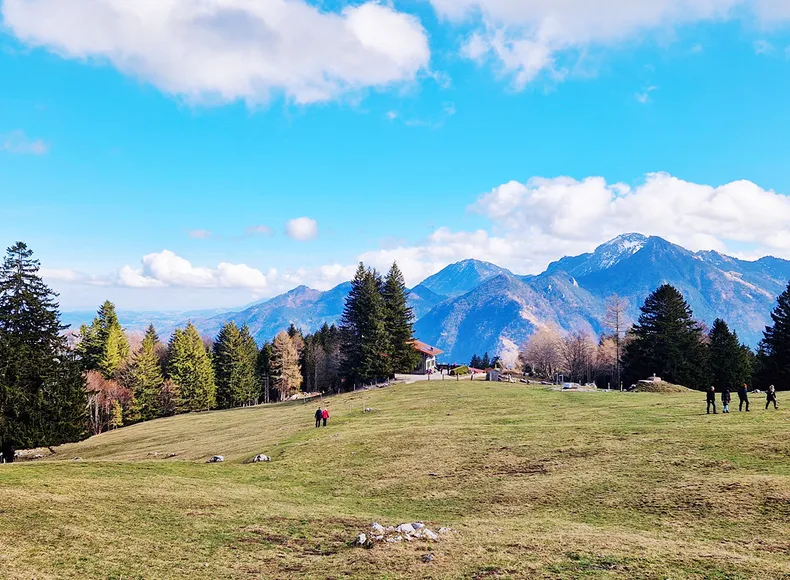 Von der Staffn Alm Blick in die Chiemgauer Alpen